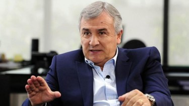Morales, gobernador de Jujuy calificó el proyecto de "payasesco". 