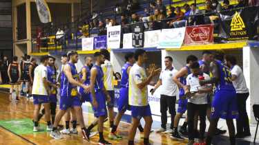 Progreso abre hoy una serie de tres juegos lejos de Roca, se enfrenta desde las 21 ante el escolta Zárate Basket. Foto: Andrés Maripe