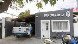 Robaron una camioneta estacionada en el barrio Stefenelli de Roca