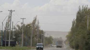 Ante el alerta amarillo desde la Municipalidad recomiendan evitar salir de sus hogares en Roca. Foto: archivo