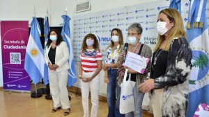 Una por una las mujeres que homenajeó hoy el Municipio de Neuquén por el 8M