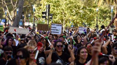 La marcha en Neuquén por el 8M será a las 18.  Foto: Matías Subat