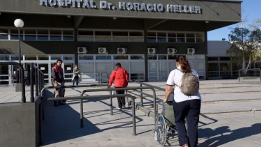 El Heller, el hospital del oeste de Neuquén, cumplió 23 años de creación. (Foto Matías Subat).-