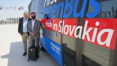 La delegación rionegrina está encabezada por el ministro de Economía, Luis Vaisberg. Foto: gentileza.