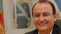 Imagen de Insólito: un senador que apoya la ley de Bienes en el Exterior tiene un departamento en Miami