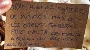 Se quejó de una heladería por una curiosa razón y generó indignación en las redes