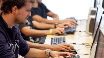 Imagen de Una empresa de tecnología argentina ofrece 100.000 becas para aprender a programar en línea