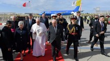 Imagen de Francisco no descarta ir a Kiev y alerta del riesgo de «Guerra Fría ampliada»