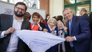 Alberto Fernández y Gabriel Boric realizaron una visita al Museo Sitio de Memoria ESMA