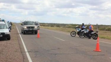 El choque frontal ocurrió ayer, durante la tarde, sobre la Ruta 143. (Foto mendozapost).-