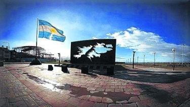 La afirmación de los derechos sobre Malvinas se estableció el 10 de junio de 1973.
