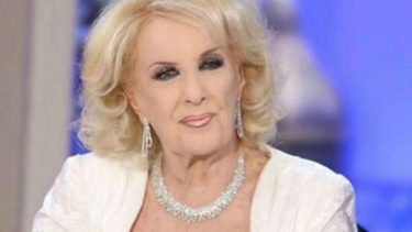 Por el momento, Mirtha no ha decidido volver a la televisión y mantiene el suspenso.-