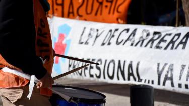Profesionales de la Salud  reclaman la ley de carrera profesional en Neuquén. Foto: Matías Subat