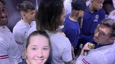La selfie que todos envidian: una golfista posó junto a las estrellas del PSG