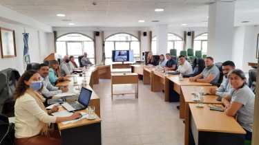 Sejun y TSJ reanudaron las negociaciones por el convenio y se volverán a reunir el 21 de abril. (Foto prensa Sejun).-