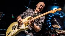 Imagen de La guitarra de JAF mantiene encendido el fuego del rock