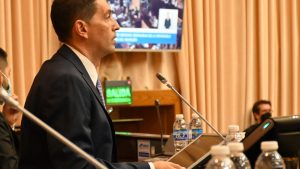 Pusieron fecha para la entrevista de Mazieres y Merlo en la Legislatura de Neuquén