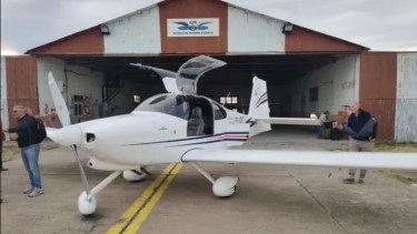 Así era la avioneta desaparecida hace un mes en Chubut con tres personas a bordo. 