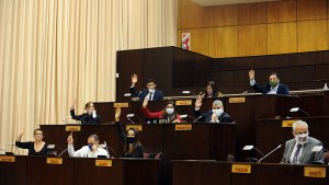 Críticas del Frente de Todos al endeudamiento de Gutiérrez