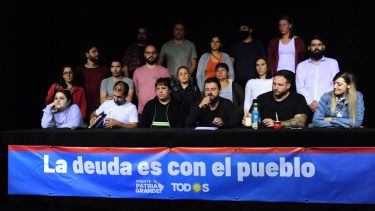 Conferencia de prensa del Frente Patria Grande sobre el acuerdo con el  FMI. Juan Grabois, los diputados nacionales Itai Hagman, Natalia Zaracho y Federico Fagioli, la legisladora porteña Ofelia Fernández, la diputada de la provincia de Buenos Aires, en marzo. 