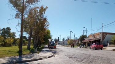 Este sábado comenzaron los trabajos para repavimentar la calle 9 de Julio. (Foto gentileza)