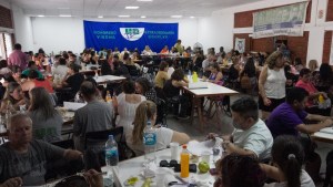 Conflicto salarial en Río Negro: Unter presiona y convoca a su Congreso
