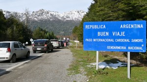 Más de 4000 chilenos cruzaron por Samoré y Pino Hachado durante el fin de semana largo