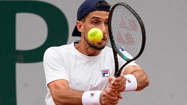 El argentino Cachín le puso punto final a su aventura en Roland Garros. Foto: AP 