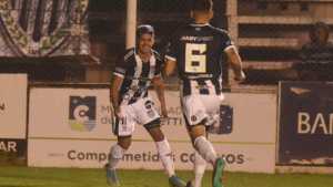 Enzo Romero: “Nos fuimos con un sabor amargo por el empate”