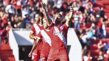 Defensa y Argentinos clasificaron a cuartos de final en una definición apasionante