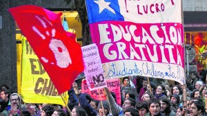 Salud, educación y agua, tres anhelos básicos