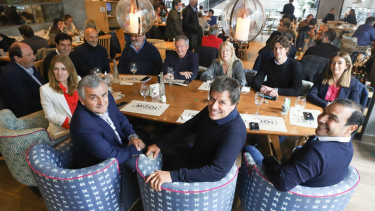 La UCR elegirá hoy a Gastón Manes como nuevo titular de su Convención en una lista de unidad. 