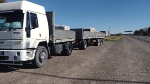 Retuvieron en Viedma un acoplado que tenía pedido de secuestro por contrabando en Ushuaia