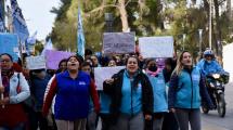Imagen de Marcha y abrazo a los hospitales de Neuquén para denunciar su grave situación