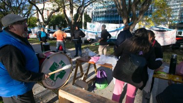 Asspur se concentra frente a la sede del Ministerio de Salud. Foto: Pablo Leguizamón.
