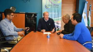 Legislativos de Río Negro recibirán 30% de aumento en el primer semestre