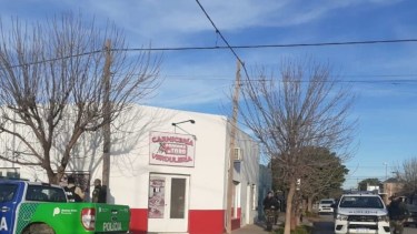 Hace dos semanas se realizó un operativo de prevención y disuasión de delitos en comercios de expendio de carnes. Foto Gentileza.