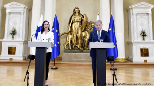 Finlandia anunció formalmente su decisión de adherir a la OTAN para disuadir un posible ataque ruso