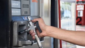 Aumentó el GNC en Neuquén y cuesta 20 pesos más que en Buenos Aires