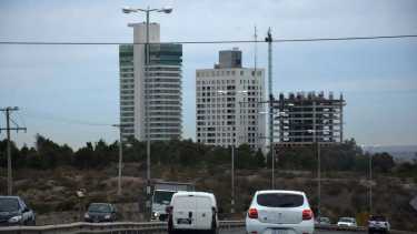 El corte de luz afectó la zona centro y norte de Neuquén. Foto: Archivo Matías Subat