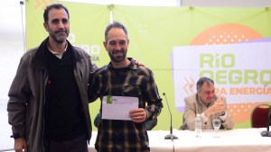 Pobladores se quejan por discriminación en la ayuda que envió Nación tras los incendios