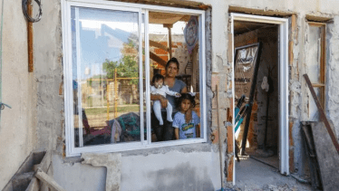 El programa Mi Pieza está destinado a mujeres que viven en barrios populares. 