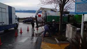 Colapsó una cloaca en pleno centro de Bariloche