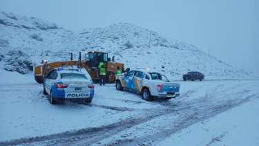 Las condiciones climáticas obligan a extremar las precauciones en las rutas. Foto: gentileza Vialidad Neuquén