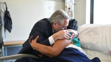 El presiente suspendió su agenda para visitar a Milagro Sala. Foto: Presidencia 