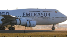 Imagen de Avión venezolano retenido en Ezeiza: allanan el hotel en el que se aloja la tripulación