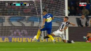 Las polémicas del Boca &#8211; Central Córdoba y el insólito gol que erró Ramírez