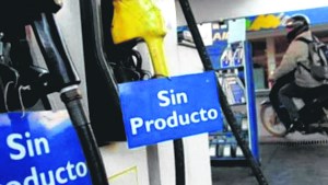 100 Años de YPF: mucha soberanía y poco gasoil