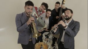 Marilina Bertoldi, Peces Raros, el jazz de Woody Allen y un Hamlet de acá: la agenda de espectáculos del fin de semana