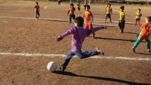 Suspendieron la Liga de Fútbol Infantil de Regina por el mal estado de las canchas